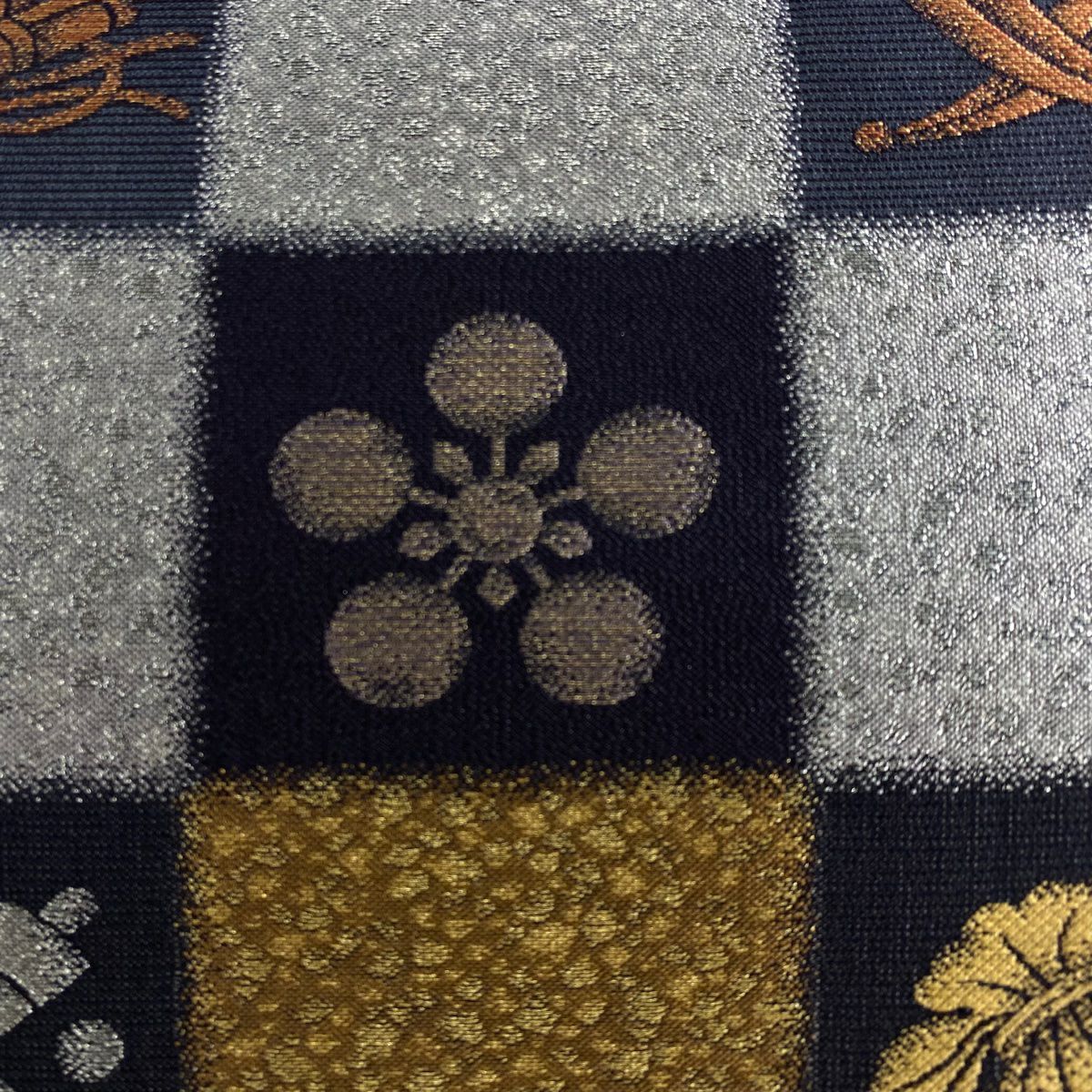 【美品】 袋帶 名品級 紫野芳春院 加賀的風 變化市松樹 寶盡くし 金銀絲 濃紫 六通 純蠶絲