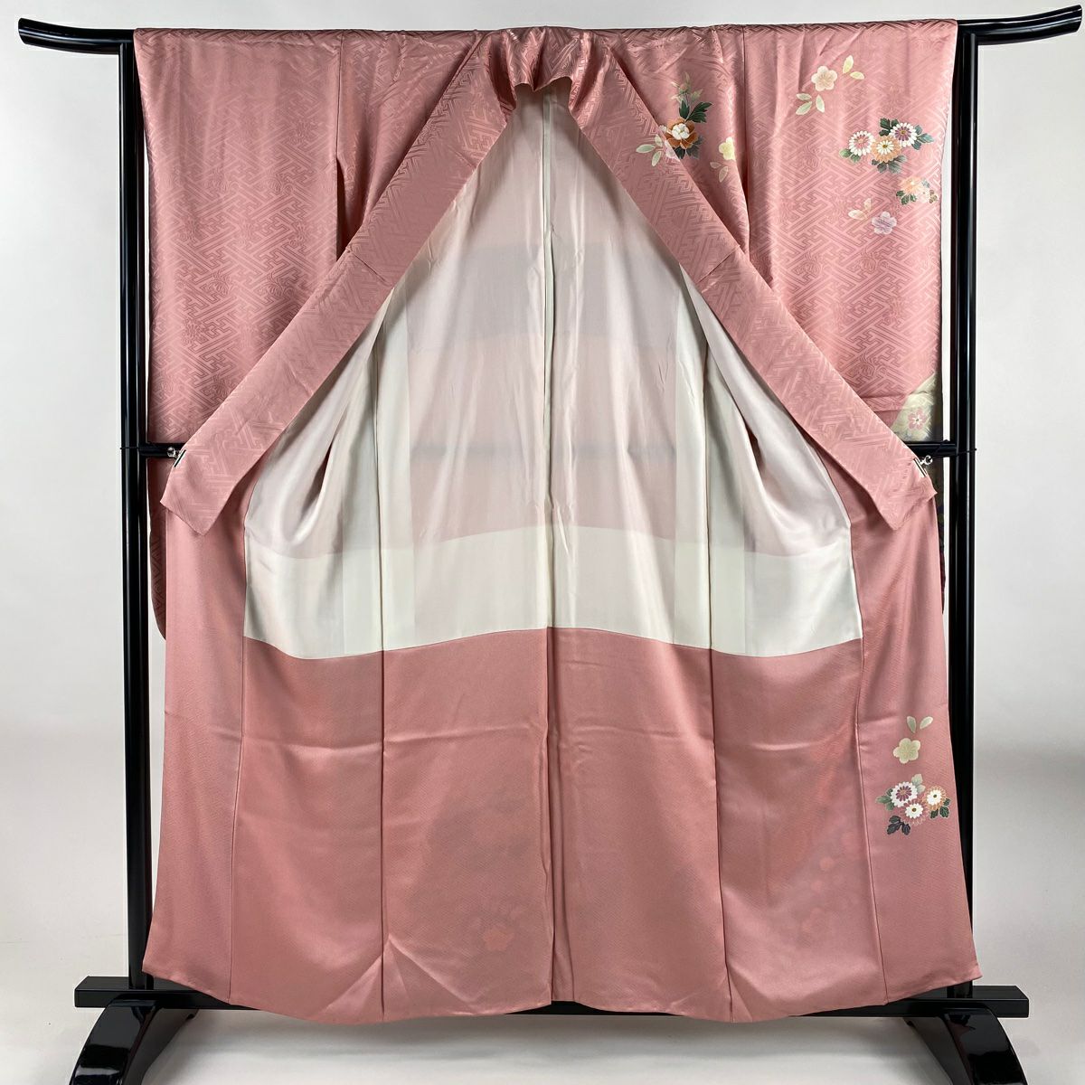 振袖禮服 身長157cm 袖長62.5cm S 雙層 落款あり 貝桶 草花紋 金絲 金銀彩 粉紅 純蠶絲 名品級