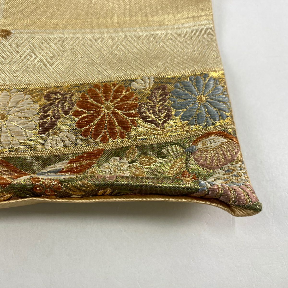 【美品】 袋帶 秀品級 鳥 花唐草紋 金絲 金金箔 金色 六通 純蠶絲