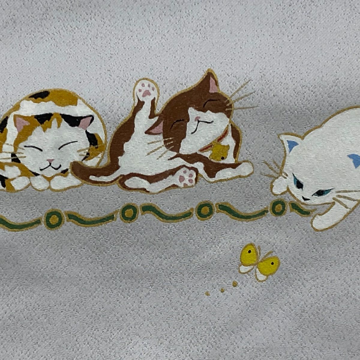 【美品】 名古屋帶 逸品級 貓 蝴蝶 金銀彩 灰色 純蠶絲