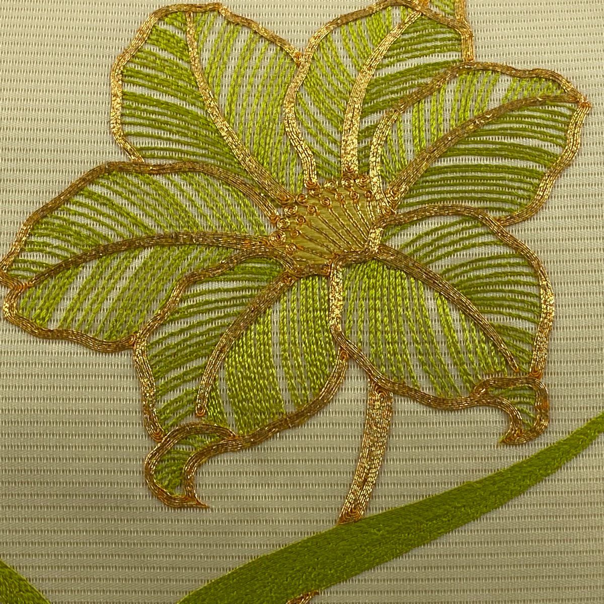 開口名古屋帶 優品級 夏帶 絽 草花紋刺繡 金線 淺黃 純蠶絲