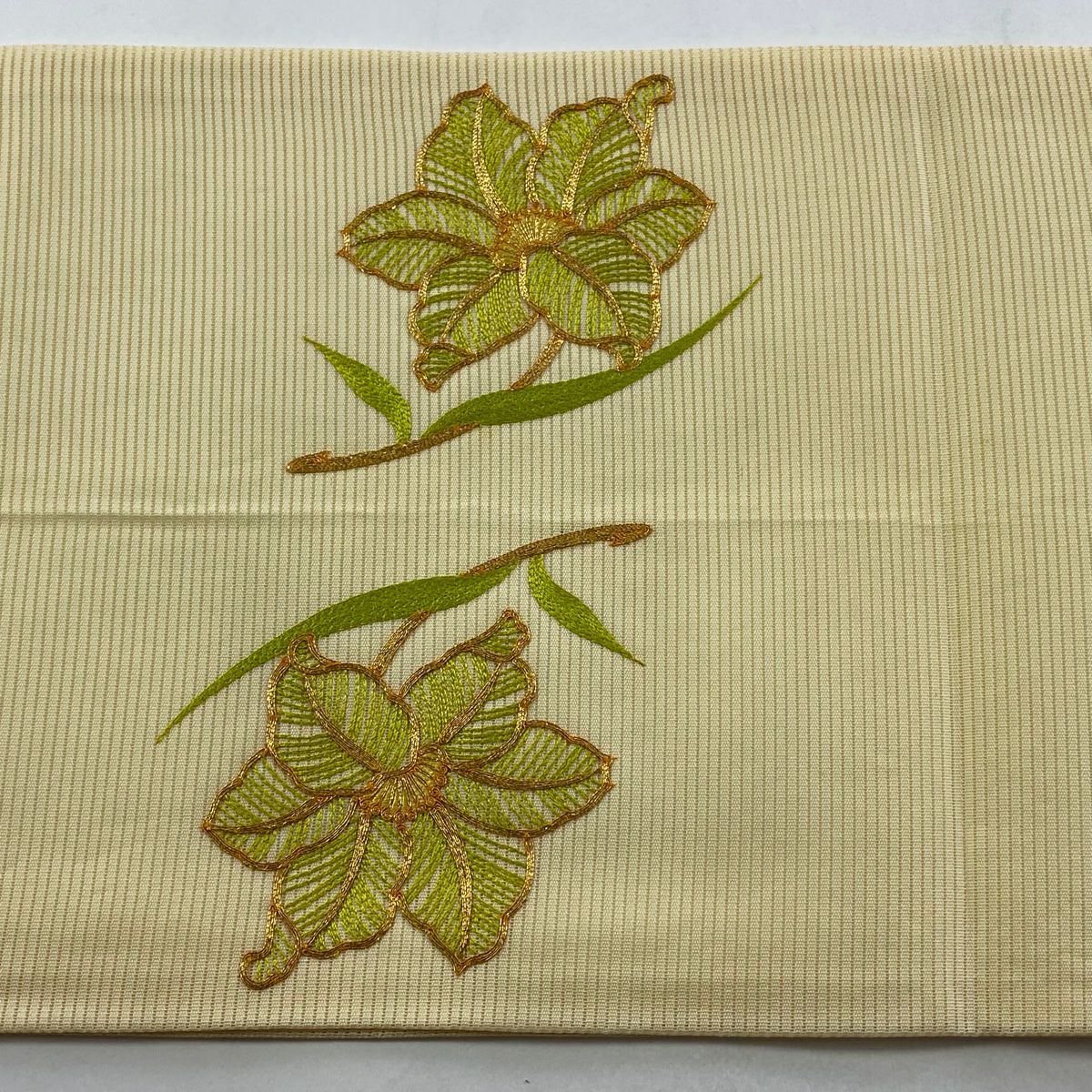 開口名古屋帶 優品級 夏帶 絽 草花紋刺繡 金線 淺黃 純蠶絲