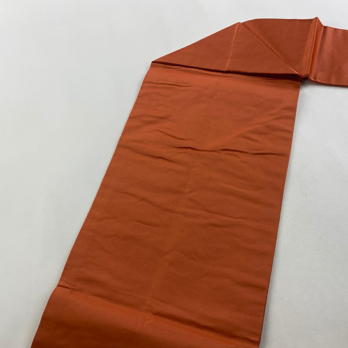 【美品】 名古屋帶 優品級 椿 扇子面 金糸 金金箔 鮭粉色 純蠶絲