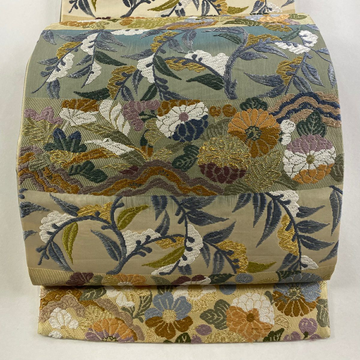 袋帶 秀品級 草花紋 橫段 金絲 唐織 米色 六通 純蠶絲