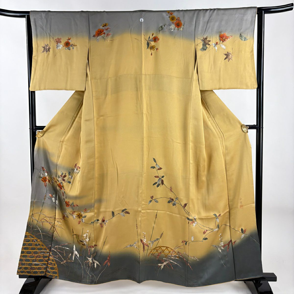 訪問服 身長160cm 袖長63cm S 雙層 落款あり 枝花 鳥 螺鈿 金銀彩 薄黃土 純蠶絲 秀品級 一つ紋