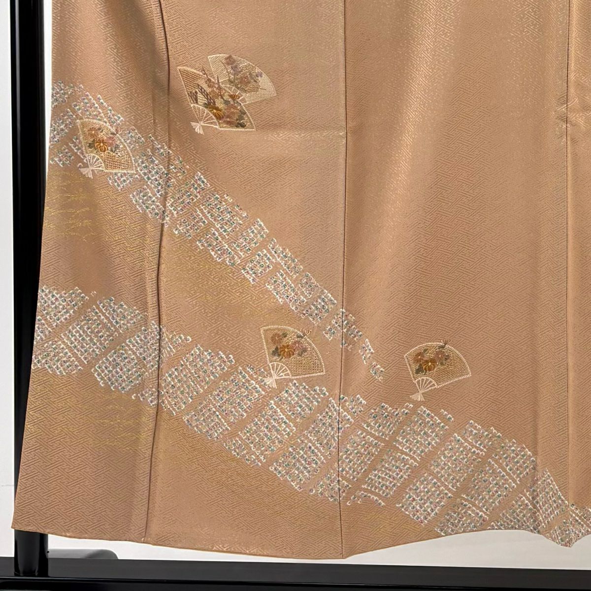 付下 身長152cm 袖長63cm S 雙層 扇子 草花紋刺繡 絞染 淺茶 純蠶絲 秀品級 一個紋