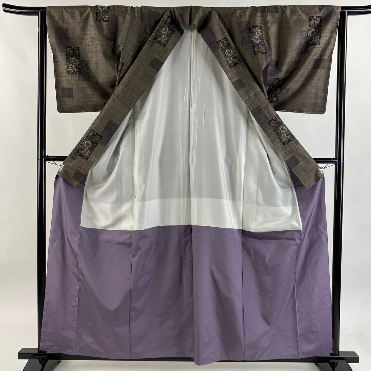 【美品】 大島紬織 身長159.5cm 袖長63cm S 雙層 都喜ヱ門 純泥染 證書附帶 短冊 草花紋紋 焦茶 純蠶絲 逸品級