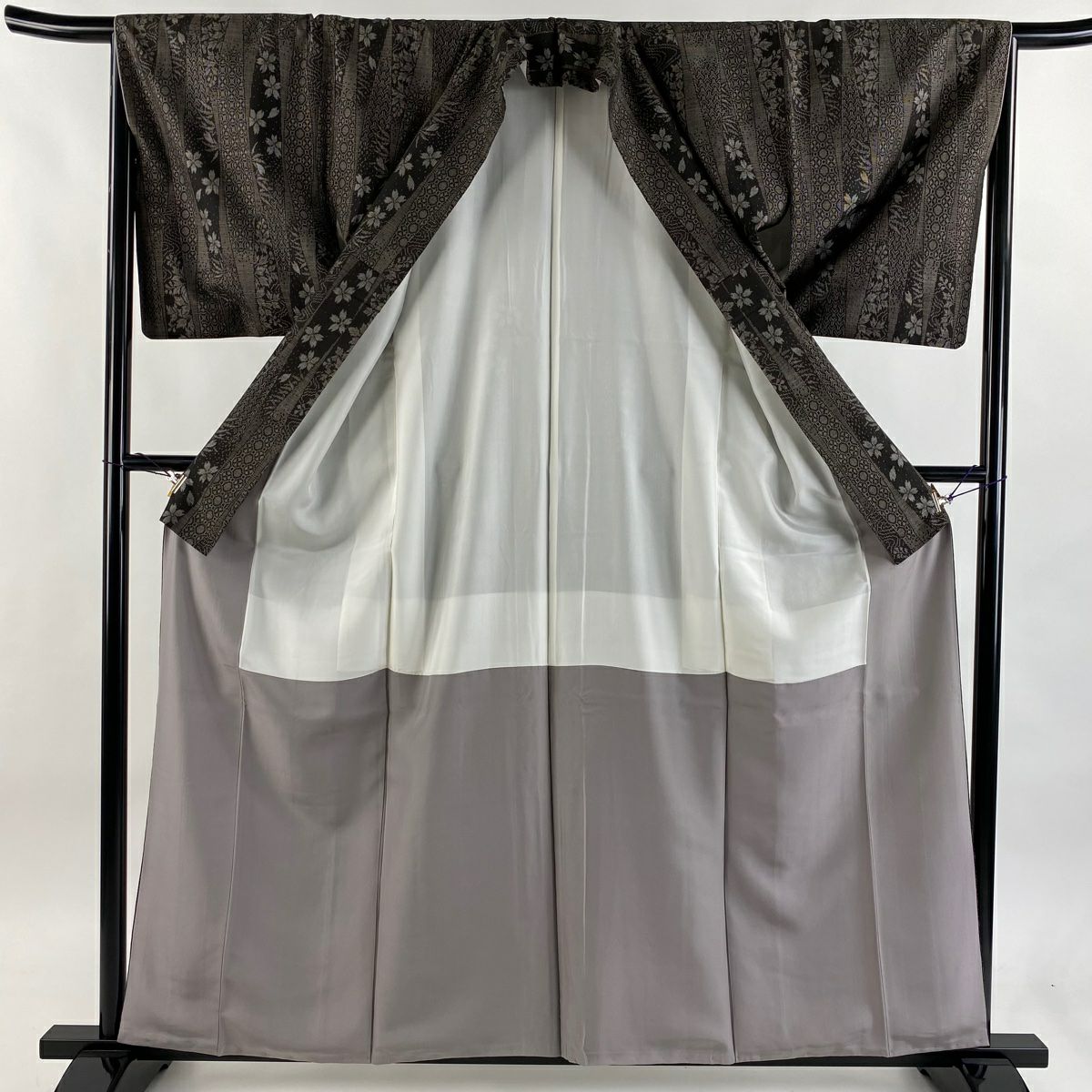 【美品】 大島織 身長160.5cm 袖長65cm M 雙層 純泥染 證書附 櫻花 流水 焦茶 純蠶絲 逸品級