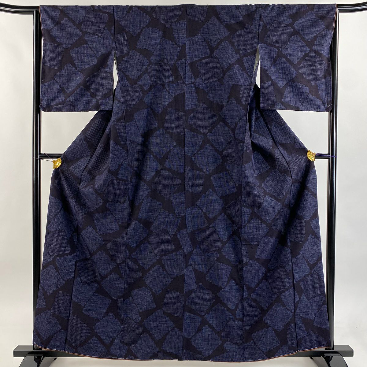 【美品】結城紬織 身長160cm 袖長64.5cm M 雙層 はたおり娘 奥順 證書齊全 破損色紙 龜甲絣 深藍 純蠶絲 逸品級