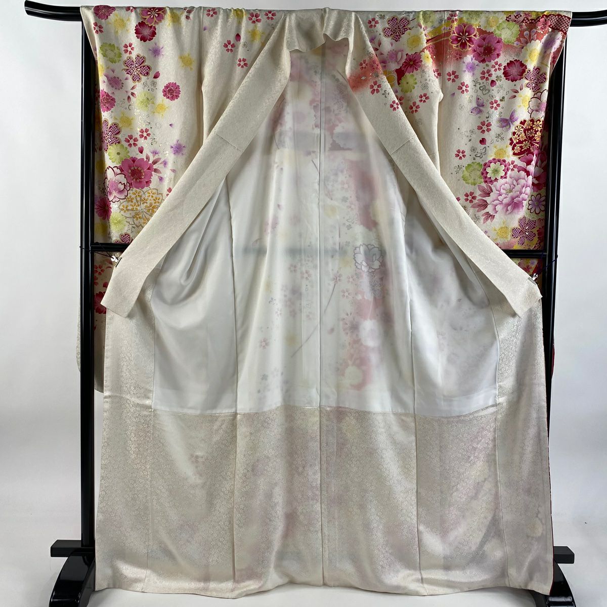 振袖禮服 身長170cm 袖長67.5cm L 雙層 牡丹 櫻花 刺繡 金銀彩 奶油色 純蠶絲 逸品級