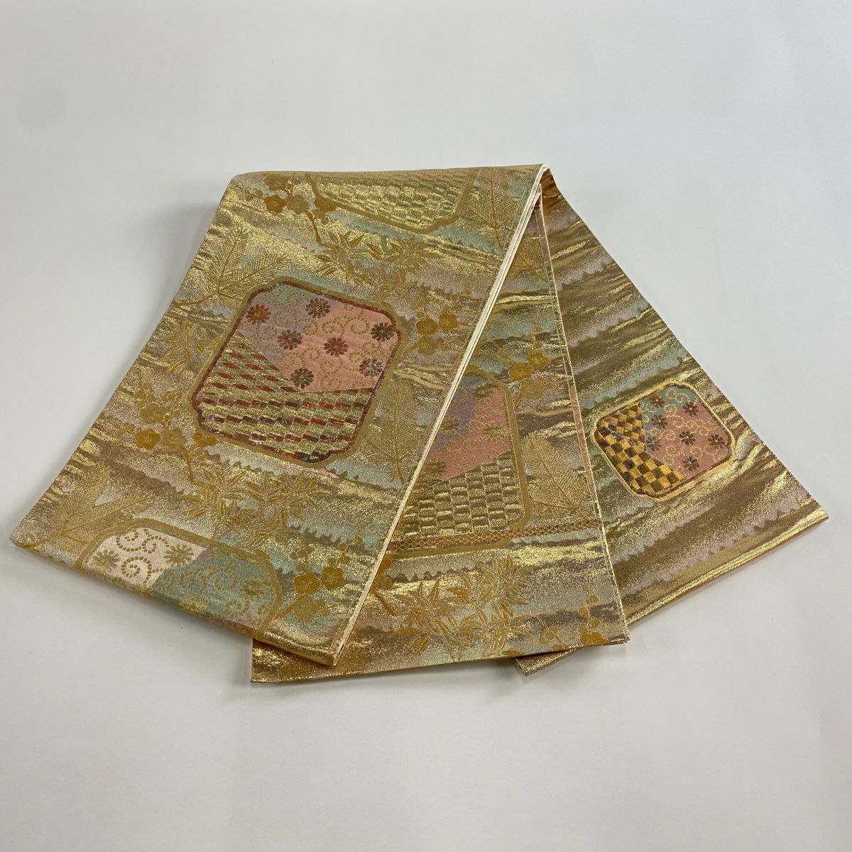 【美品】 袋帶 秀品級 螺鈿織 枝梅花 菊花唐草紋 金糸 金金箔 金色 大鼓圖案 純蠶絲