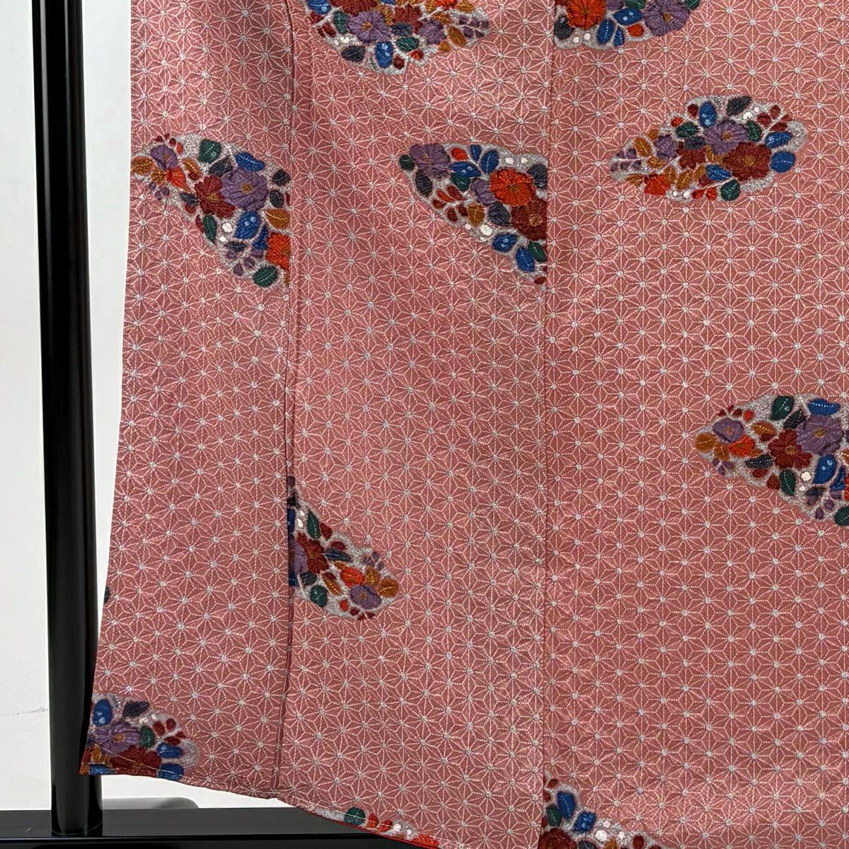 【美品】 小紋 身長158cm 袖長65.5cm M 雙層 草花紋紋 麻葉 絞染 鮭粉色 純蠶絲 秀品級