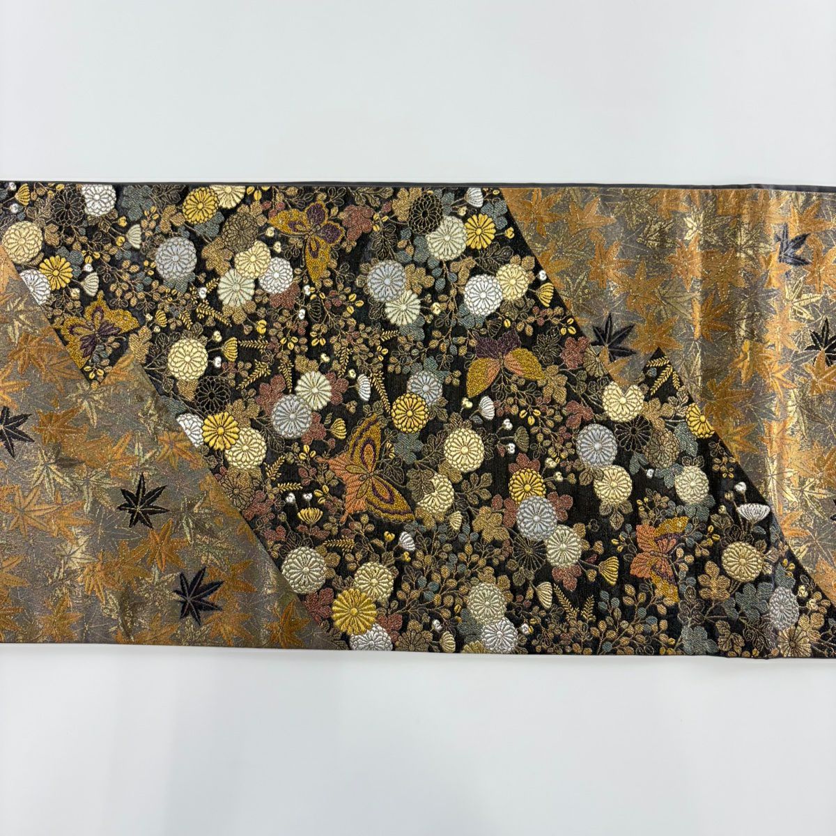 【美品】 袋帶 秀品級 蝶 菊花 金銀彩 金金箔 灰茶 六通 純蠶絲