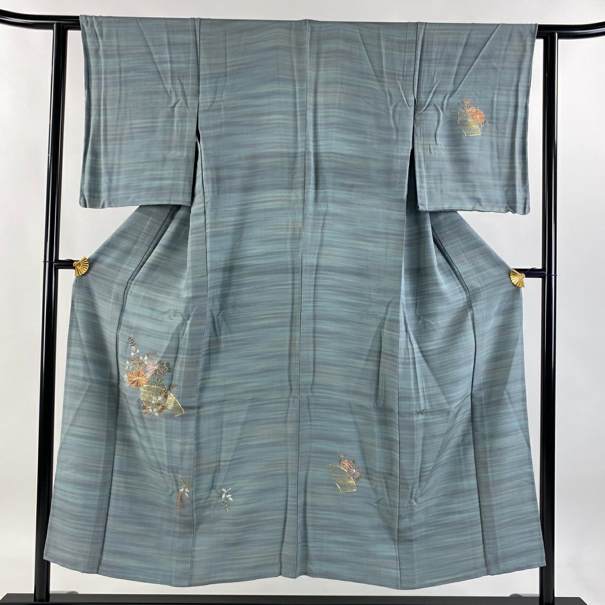【庫存清倉】 付下 身長151cm 袖長60cm S 單層 扇子面 菊花花 金絲 刺繡 青灰色 純蠶絲 優品級