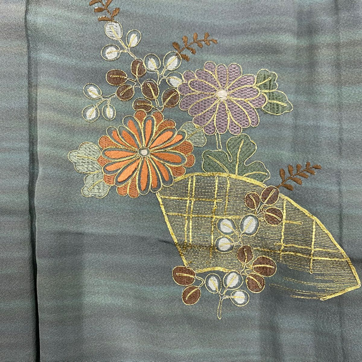 【庫存清倉】 付下 身長151cm 袖長60cm S 單層 扇子面 菊花花 金絲 刺繡 青灰色 純蠶絲 優品級