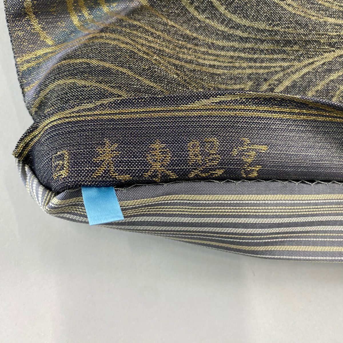 【美品】 袋帶 名品級 落款あり 日光東照宮 吉祥波濤紋 石畳 金通し 金金箔 灰綠 お太鼓柄 純蠶絲