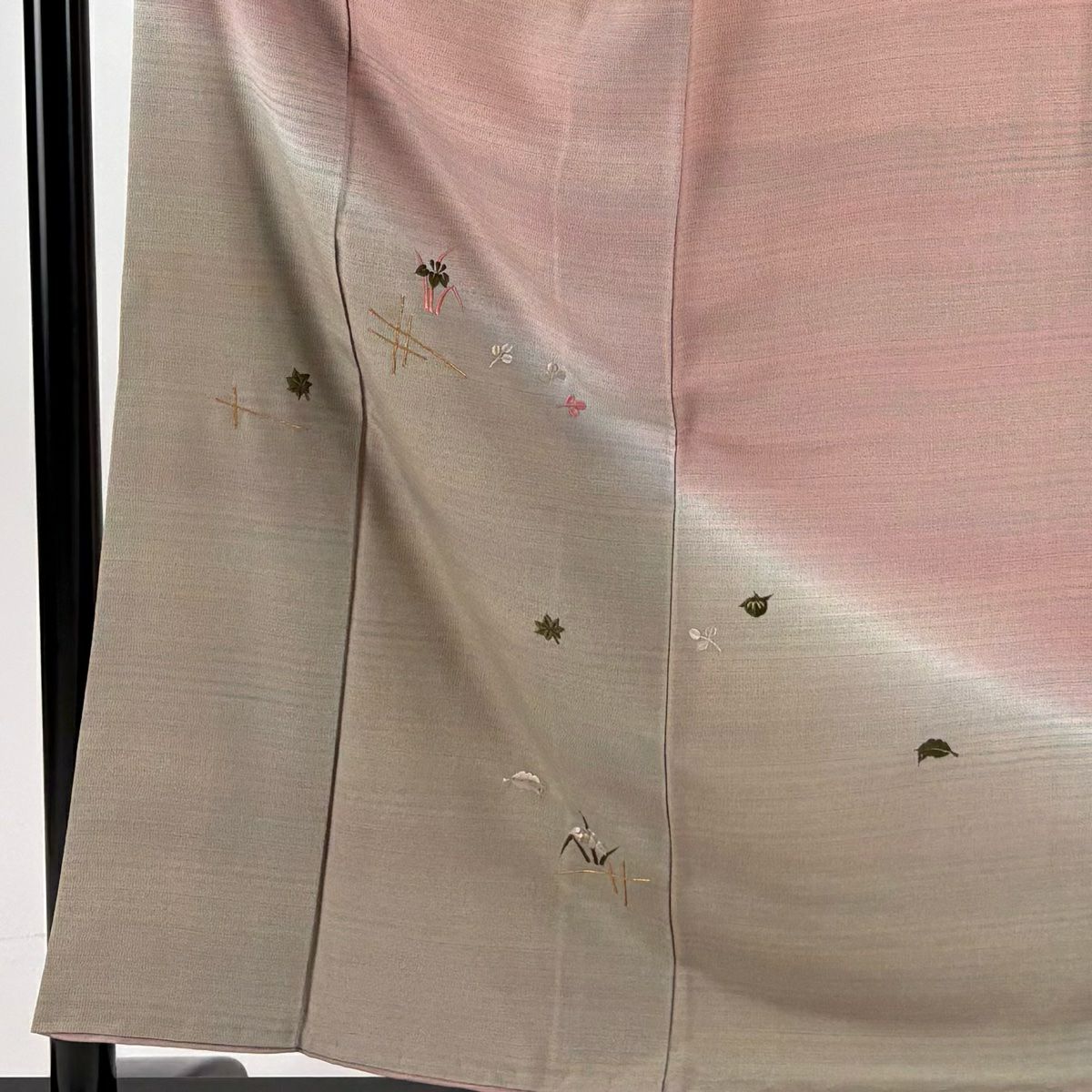付下 身長158cm 袖長62.5cm S 雙層 菖蒲 萩 刺繡 金銀彩 粉米色 純蠶絲 秀品級 一個紋