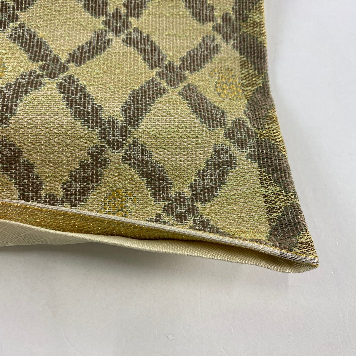 【美品】 袋帶 名品級 斜格子 幾何學 金絲 金金箔 淺茶 六通 純蠶絲