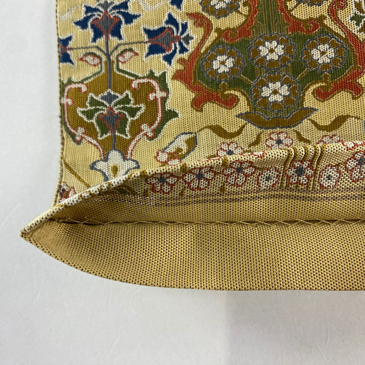 【美品】 袋帶 名品級 草花紋 幾何圖案 淺黃 六通 純蠶絲