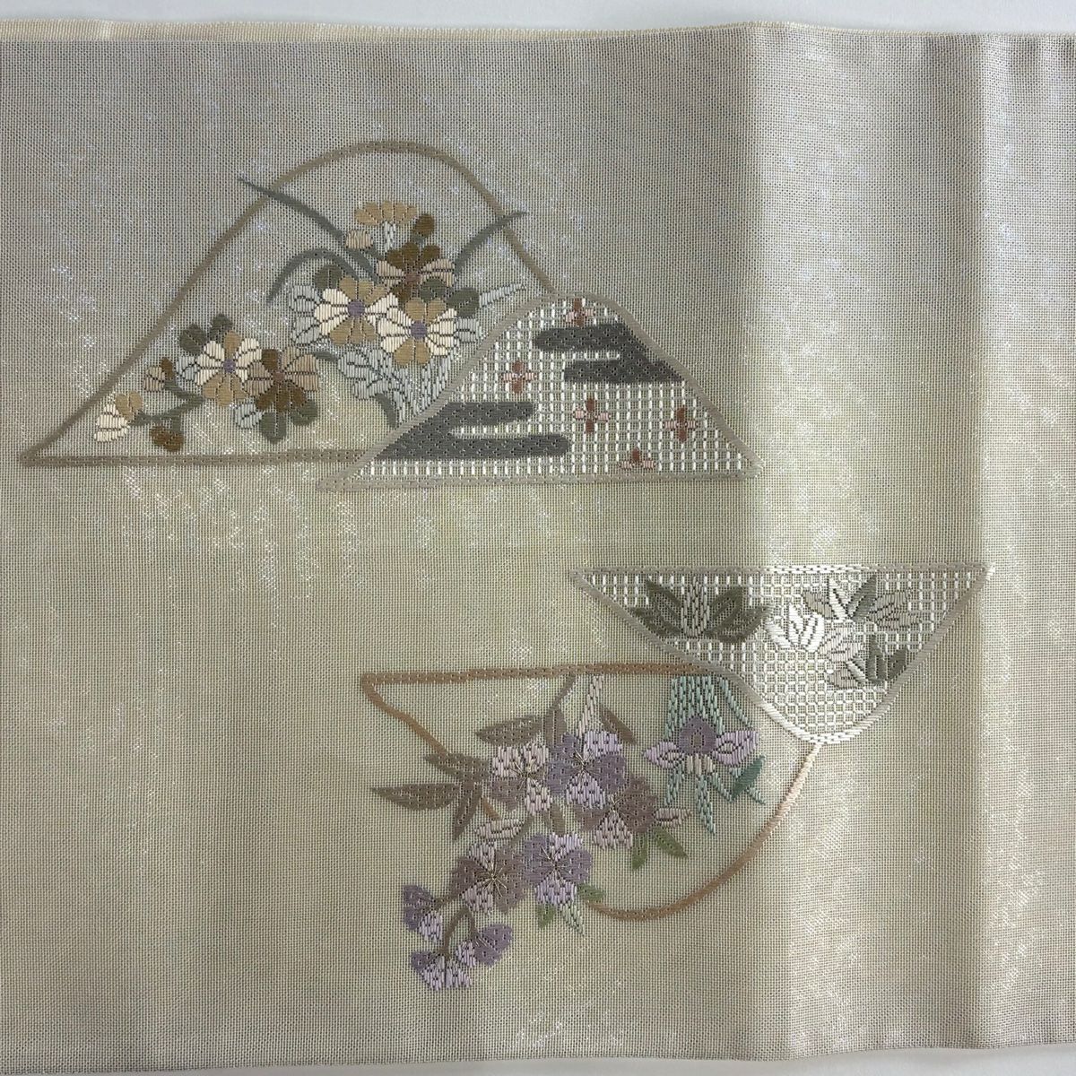 袋帶 秀品級 夏帶 紗 草花紋紋 山並 刺繡 金線 奶油色 大鼓圖案 純蠶絲