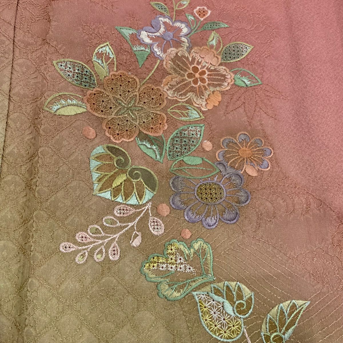 付下 身長160cm 袖長64cm M 雙層 草花紋紋 地紋 刺繡 金彩裝飾 粉紅 純蠶絲 秀品級 一つ紋
