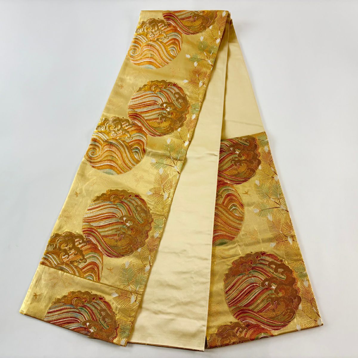 【美品】 袋帶 秀品級 關西仕立 波頭 若松樹 金金箔 金色 六通 純蠶絲