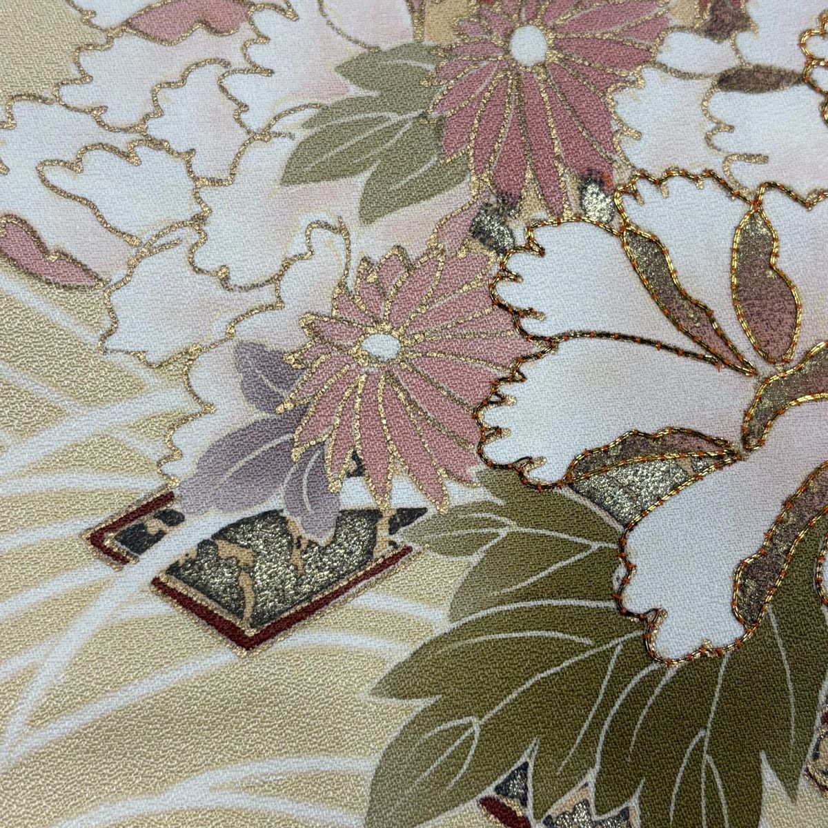 色留袖禮服 身長155.5cm 袖長63.5cm S 雙層 花筏 松樹 金絲 金銀彩 米色 純蠶絲 優品級 一個紋