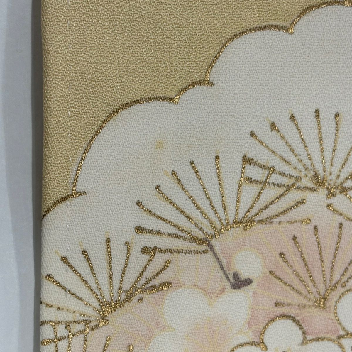 色留袖禮服 身長155.5cm 袖長63.5cm S 雙層 花筏 松樹 金絲 金銀彩 米色 純蠶絲 優品級 一個紋