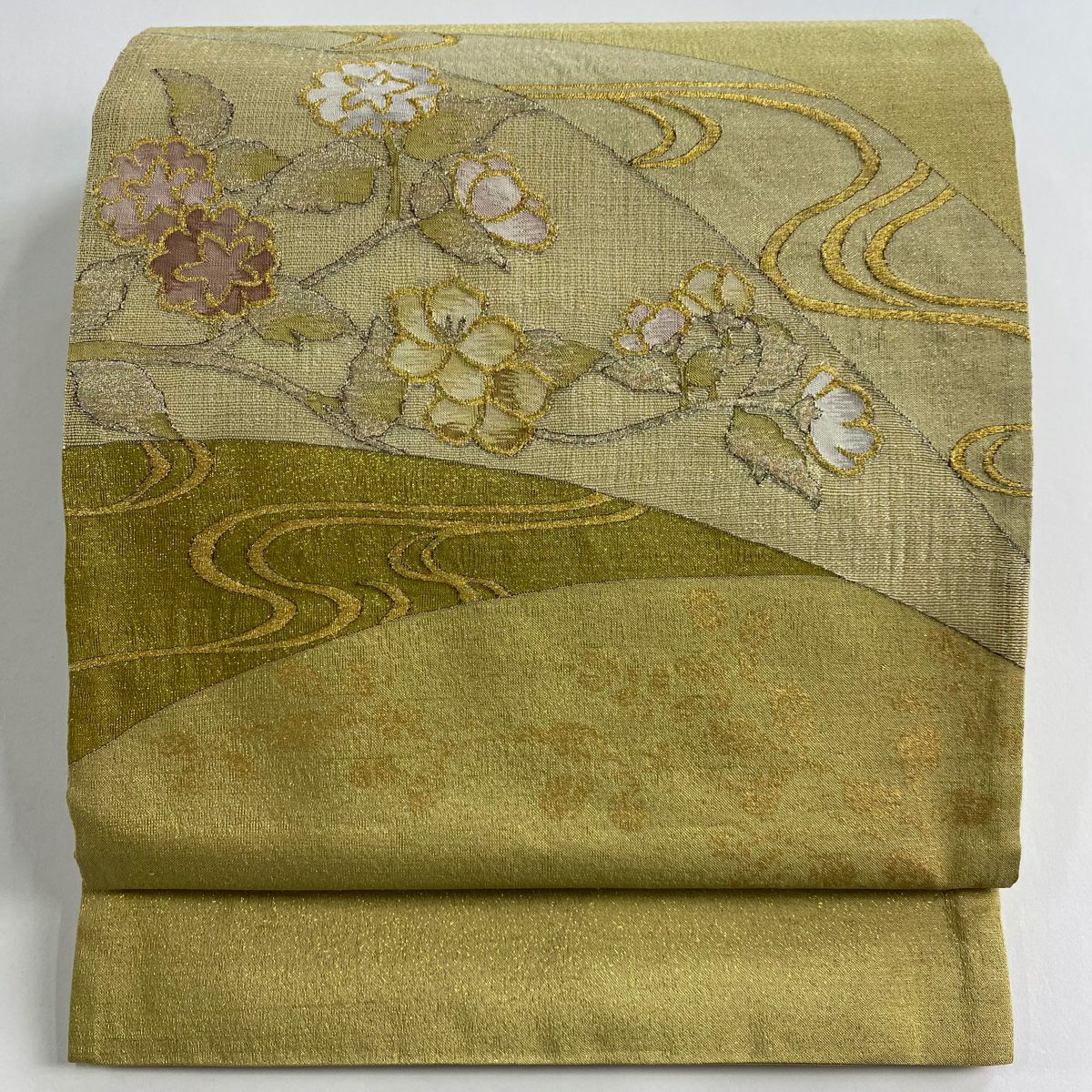 【美品】 袋帶 名品級 草花紋 流水 金絲 抹茶 深綠色 お太鼓圖案 純蠶絲
