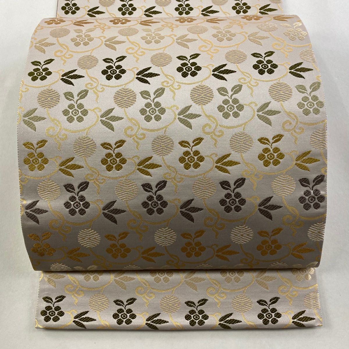 【美品】 袋帶 逸品級 金金箔屋清兵衛 落款あり 西陣織 笹蔓 金金箔 刺繡 薄小豆 六通 純蠶絲