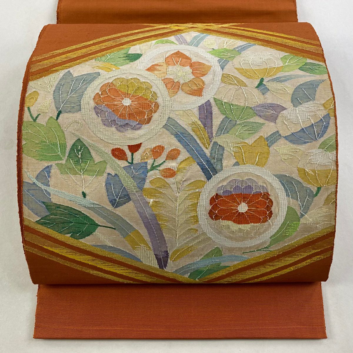 【美品】 袋帶 秀品級 關西仕立 草花紋 金糸 橙色 お太鼓柄 純蠶絲