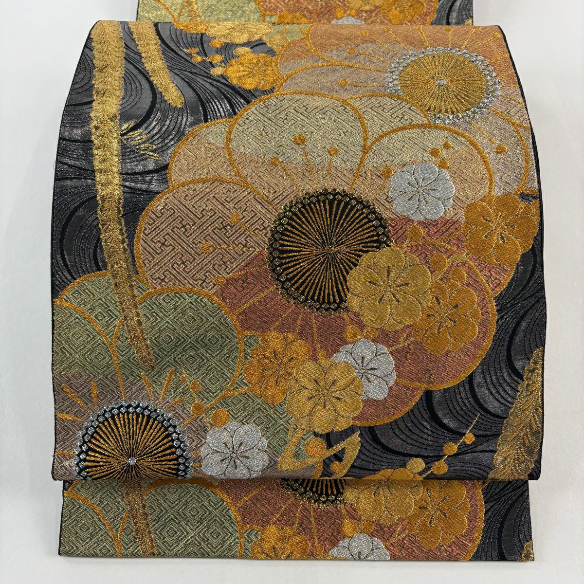【美品】 袋帶 秀品級 梅花 流水 金金箔 金銀彩 黑 六通 純蠶絲