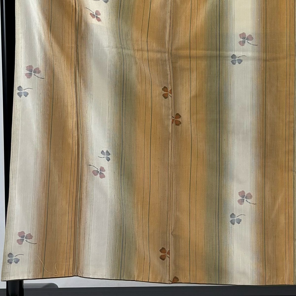 【美品】 紬織 身長157cm 袖長63.5cm S 雙層 縱條 三葉 黃土色 純蠶絲 秀品級