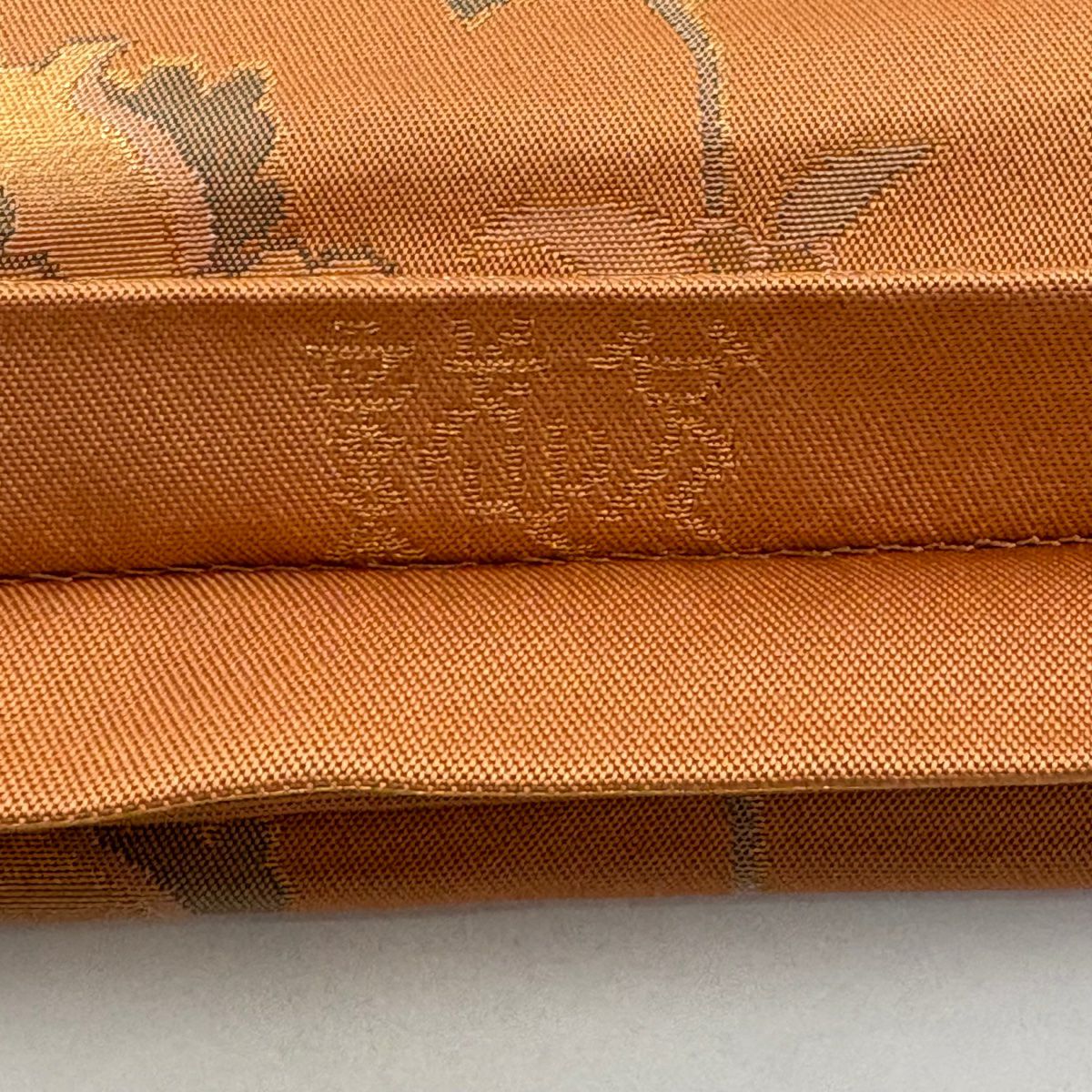 【美品】 袋帶 秀品級 織悅 落款あり 關西仕立 草花紋紋 金金箔 橙色 全通 純蠶絲