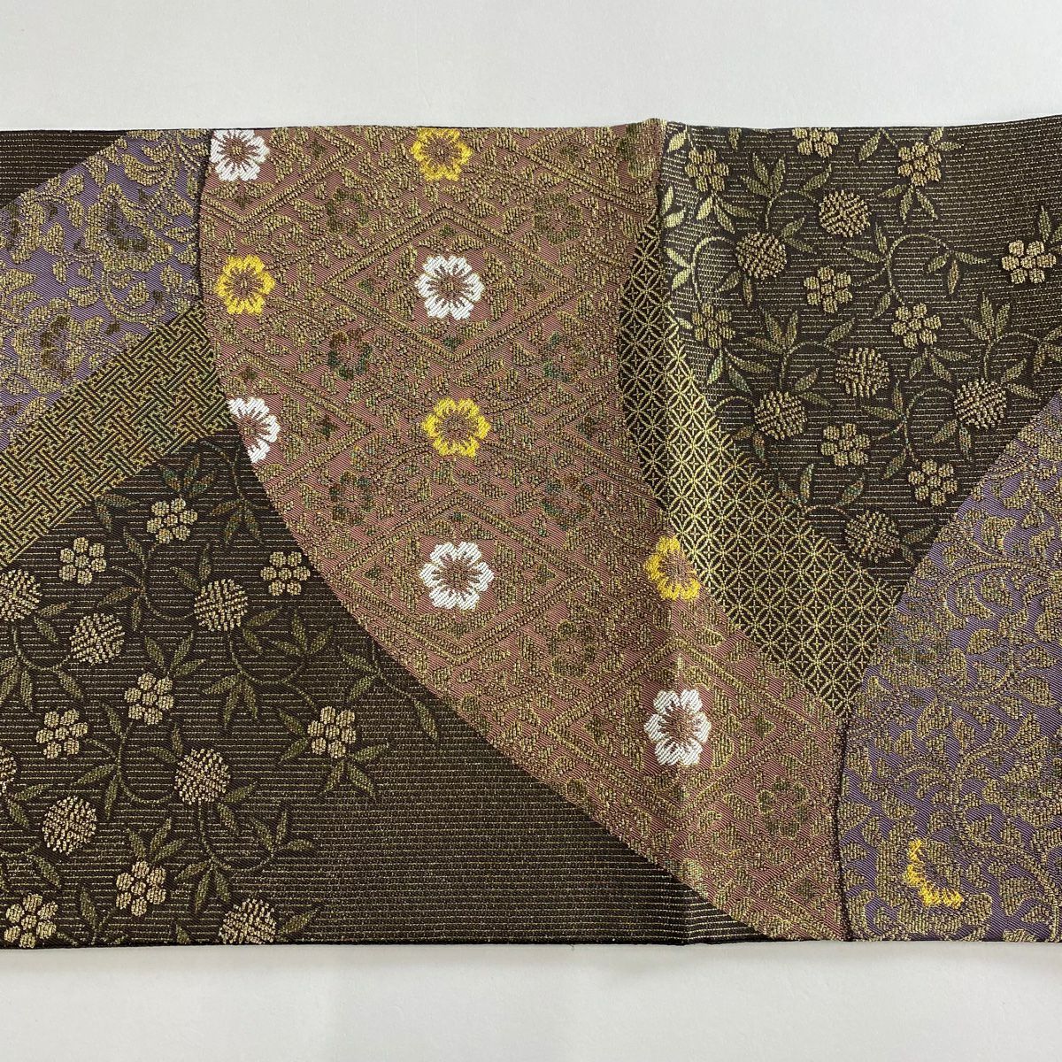 【美品】 袋帶 名品級 西陣織 笹蔓 花唐草紋 金糸 金金箔 茶紫 六通 純蠶絲