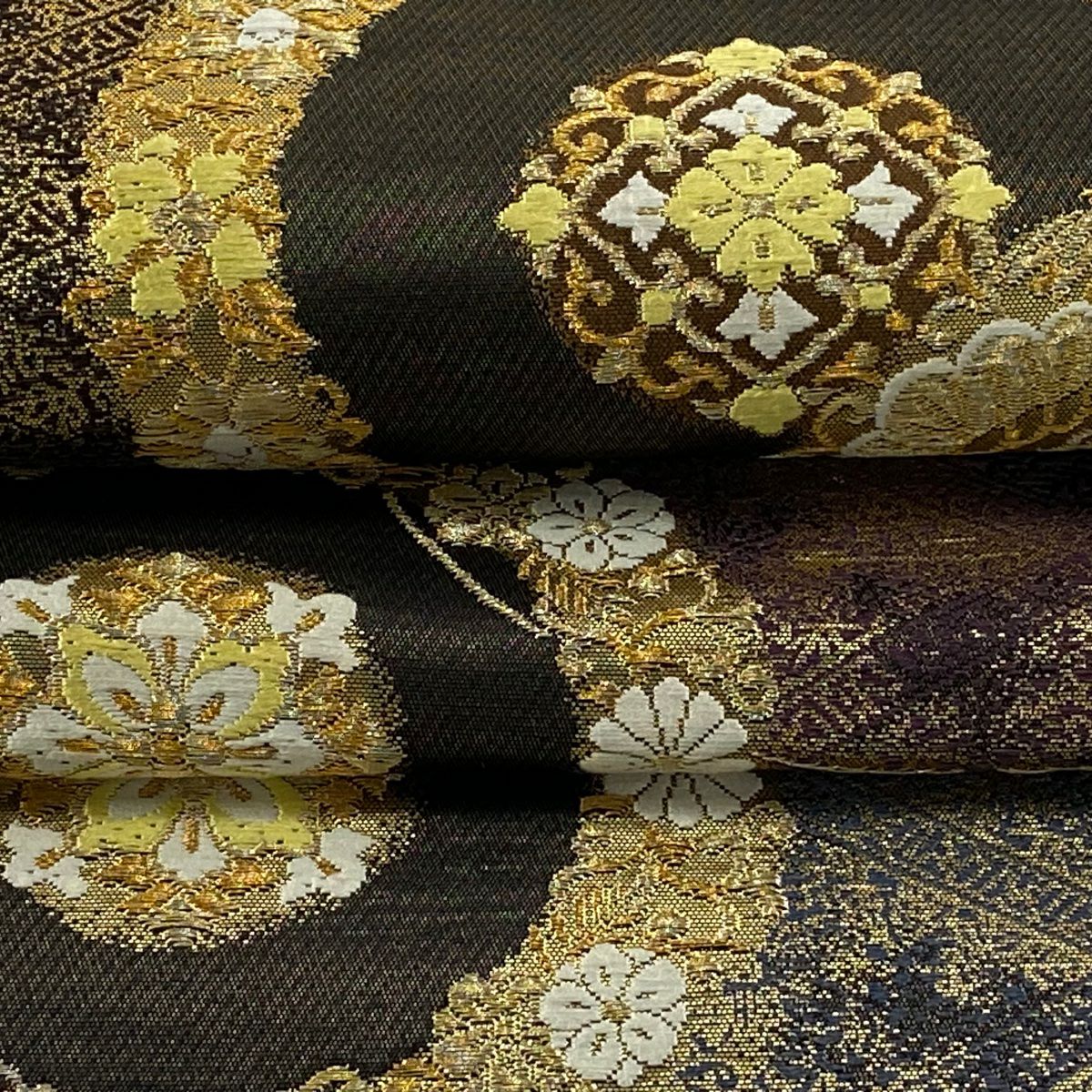 【美品】 袋帶 逸品級 じゅらく 落款あり 華紋 松樹竹子梅花 金絲 金金箔 金色 六通 純蠶絲