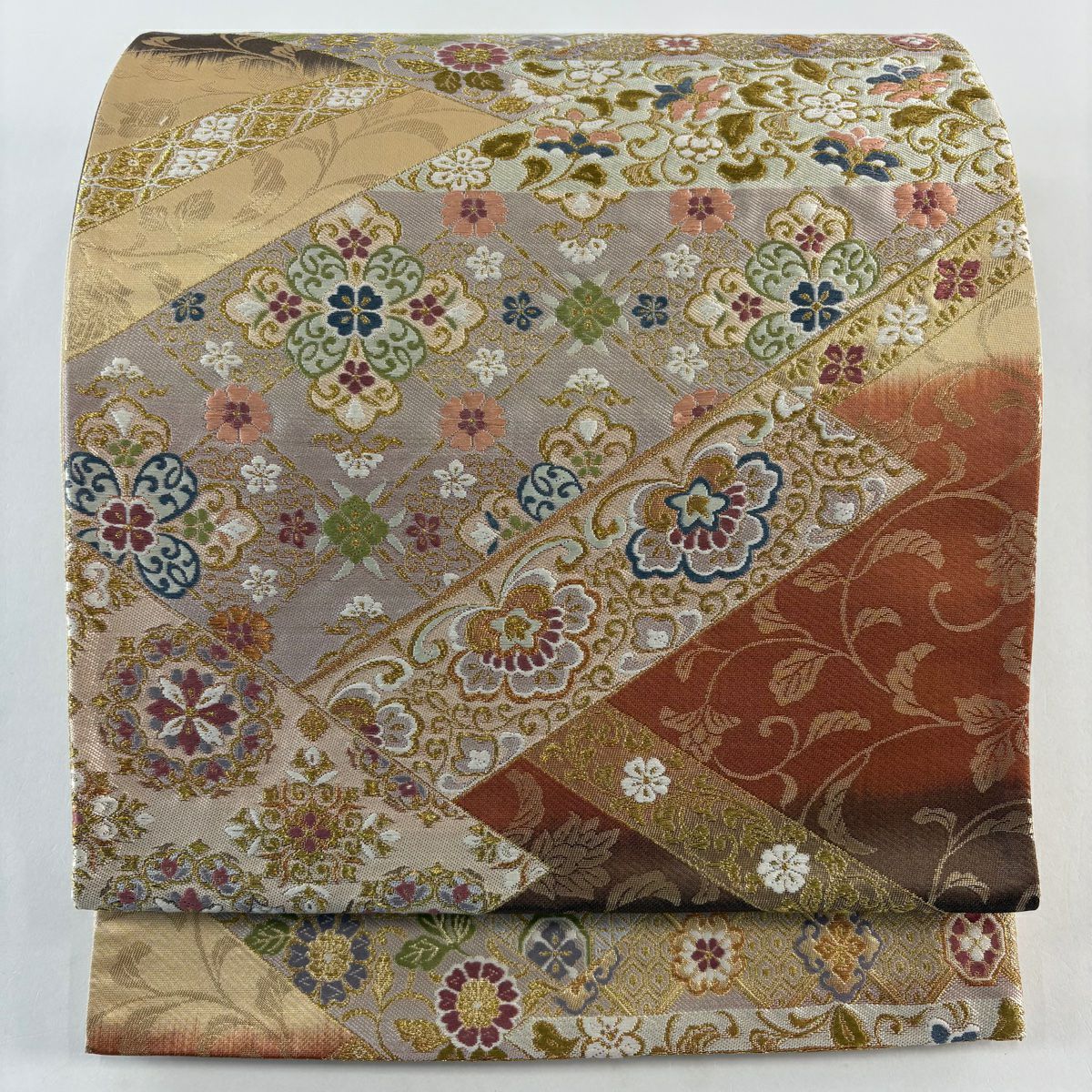 【美品】 袋帶 秀品級 華紋 花唐草紋 金絲 金金箔 米色 六通 純蠶絲