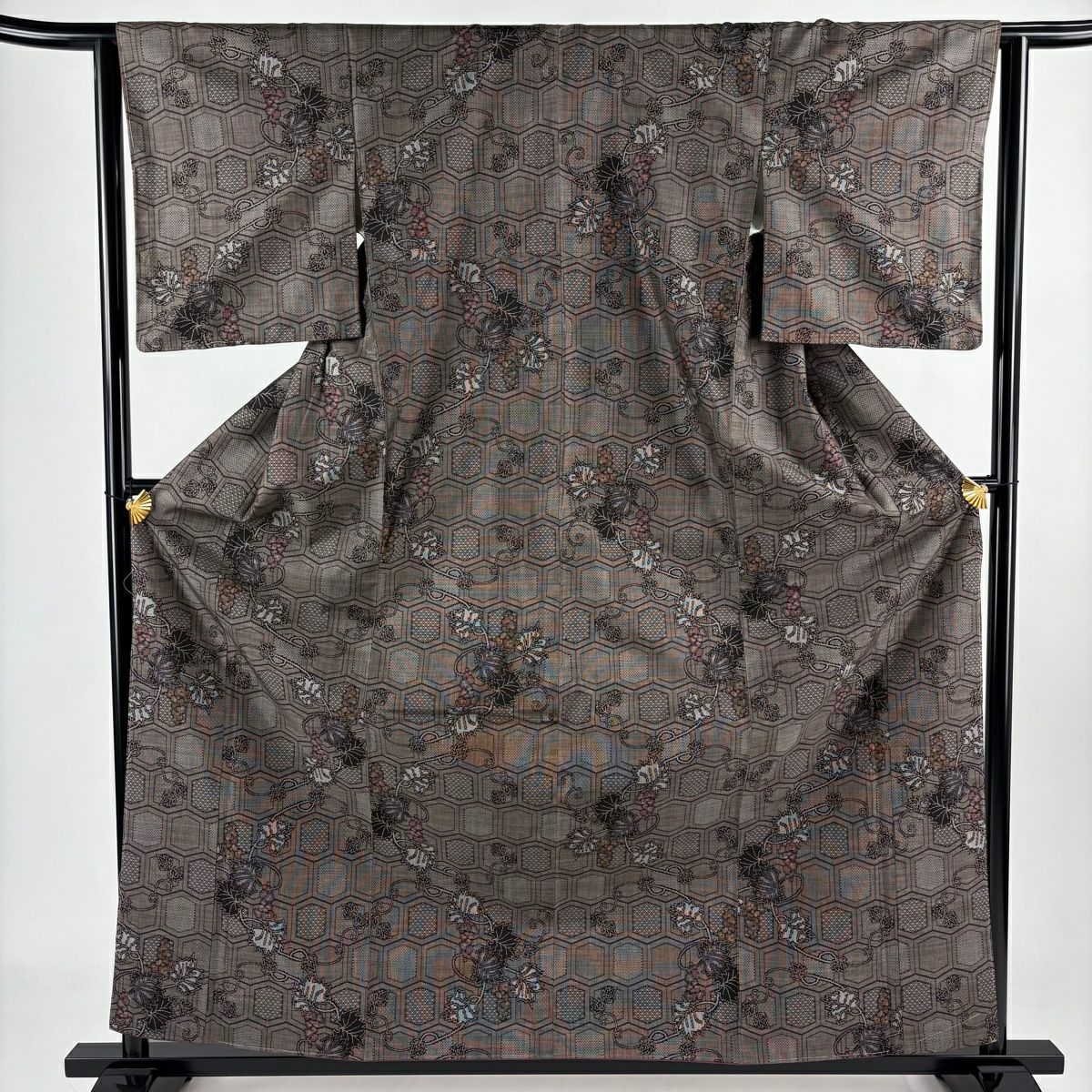 【美品】 紬織 身長161.5cm 袖長62.5cm S 雙層 葡萄 龜甲 焦茶 純蠶絲 秀品級