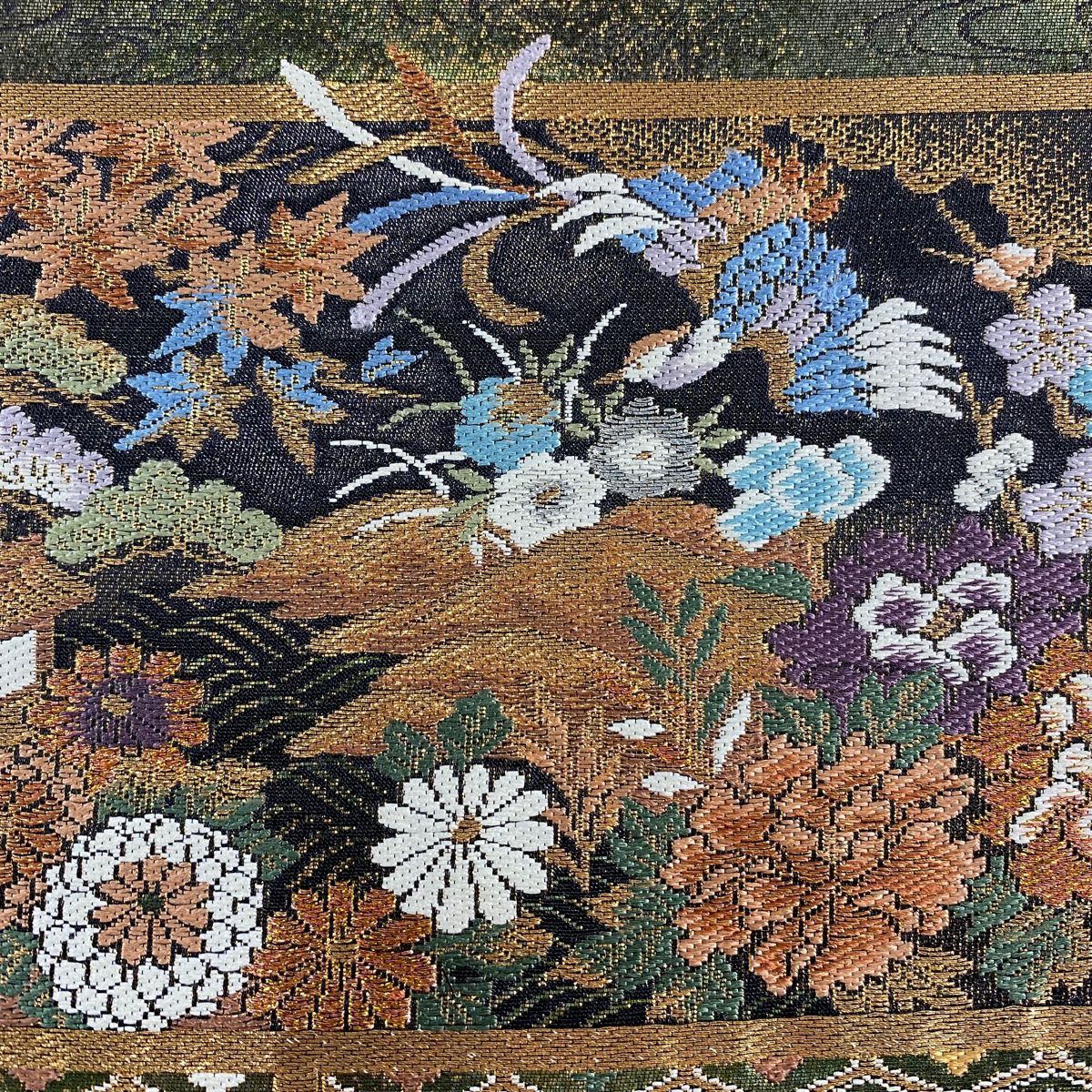【美品】 袋帶 秀品級 草花紋紋 鳥刺繡 金糸 綠 六通 純蠶絲