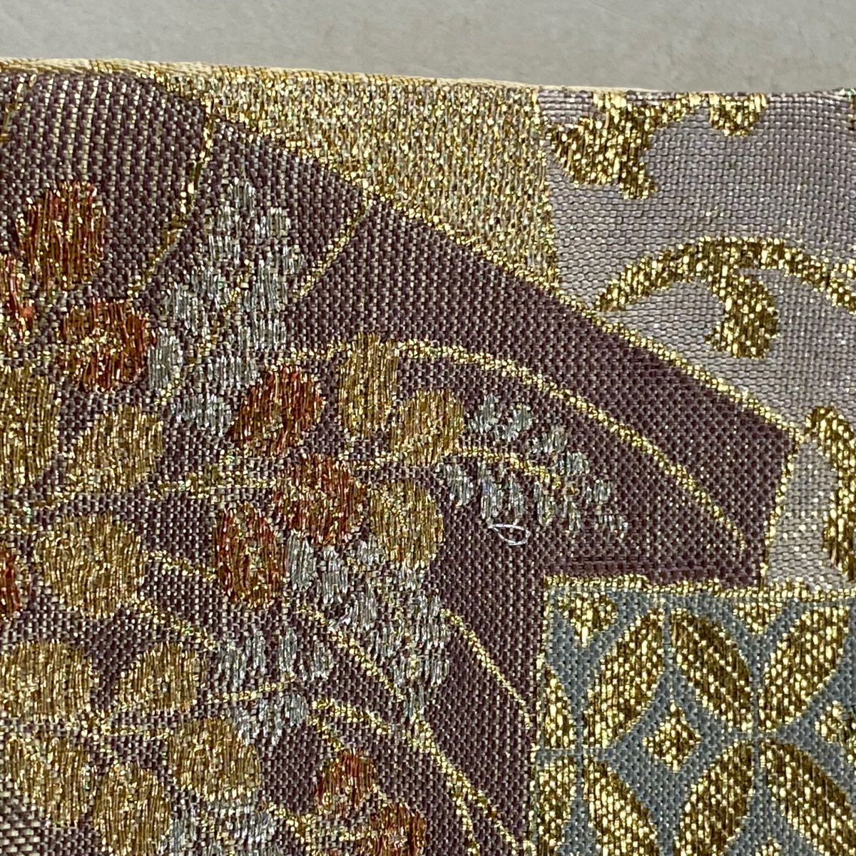 【美品】 袋帶 名品級 扇子畫四季草花紋紋 六歌仙色紙紋 金銀絲 金金箔 金色 大鼓圖案 純蠶絲