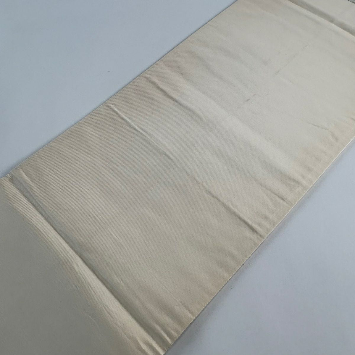 【美品】 袋帶 秀品級 關西仕立 雜織 草花紋紋 金金箔 奶油色 六通 純蠶絲