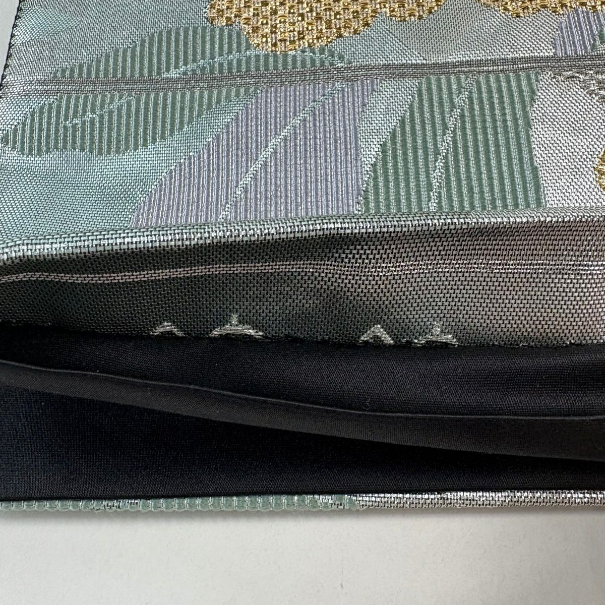 【美品】 袋帶 秀品級 草花紋紋 金銀彩 金金箔 銀 六通 純蠶絲