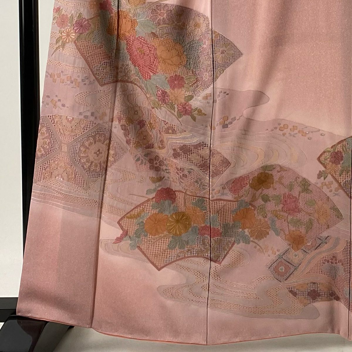 【美品】訪問服 身長162.5cm 袖長64cm M 雙層 扇子面 草花紋紋 刺繡 粉紅 純蠶絲 名品級