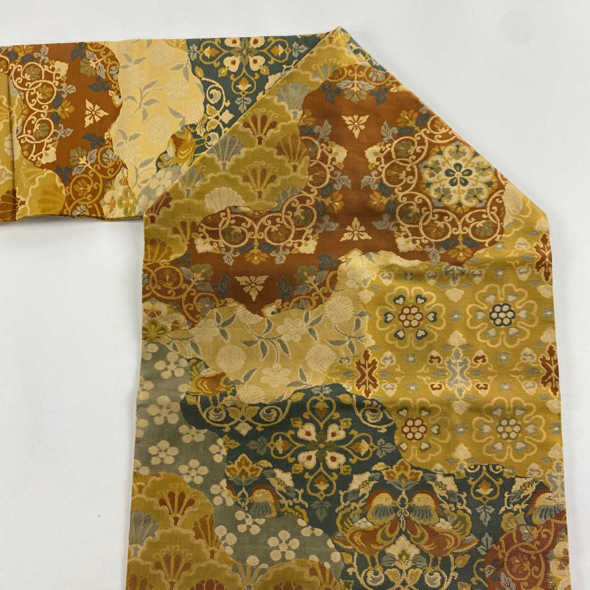 【美品】 名古屋帶 秀品級 向鳥 華紋 淡黃土色 純蠶絲
