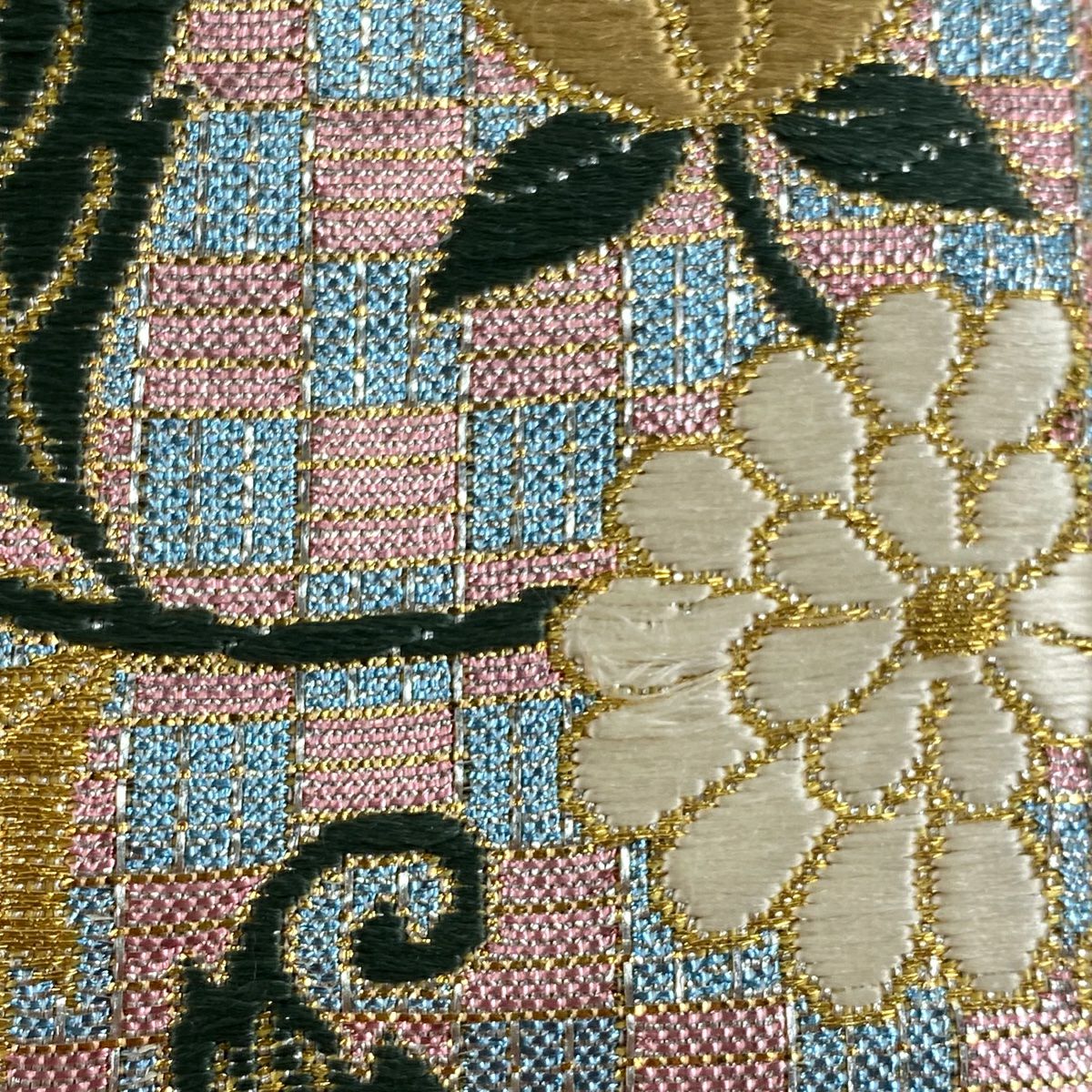 【美品】 袋帶 秀品級 草花紋紋 市松樹刺繡 金線 淺粉色 六通 純蠶絲