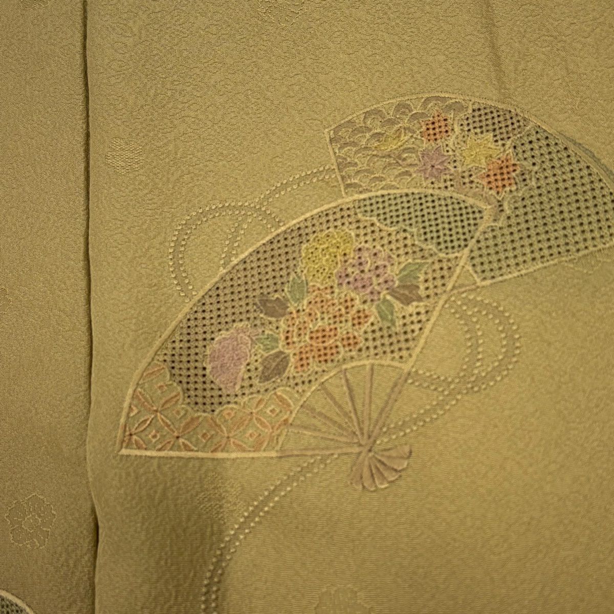 【美品】 付下 身長152cm 袖長64.5cm M 雙層 扇子子 牡丹 刺繡 漸層 黃土 純蠶絲 優品級