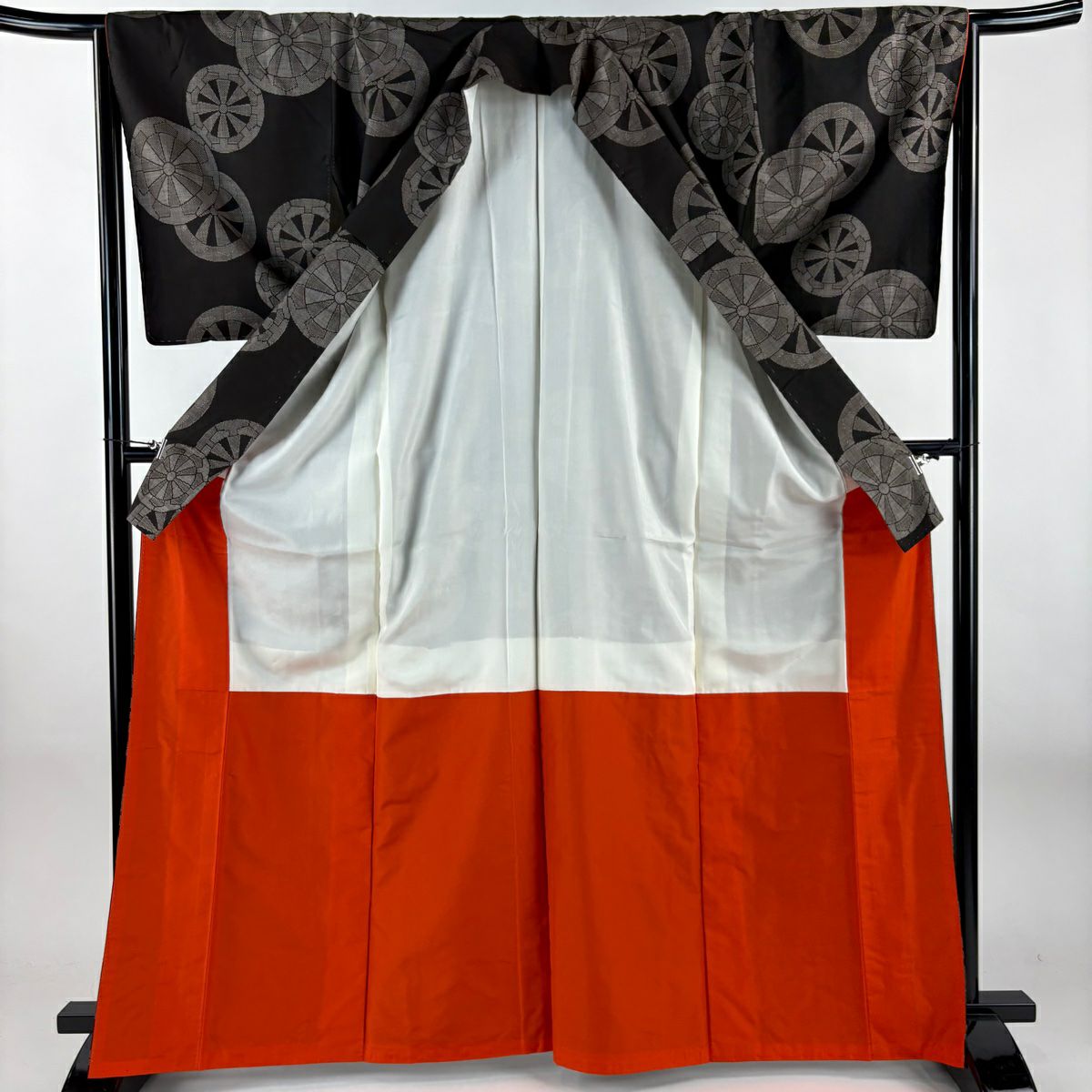 【美品】 紬織 身長166.5cm 袖長65.5cm M 雙層 源氏車 墨 黑 純蠶絲 秀品級