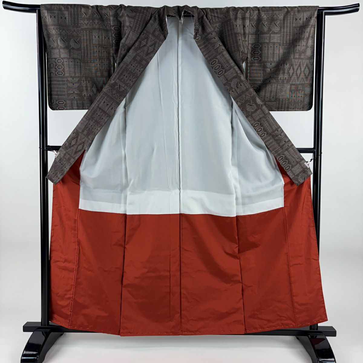 【美品】 紬織 身長159.5cm 袖長66cm M 雙層 線卷 幾何圖案 焦茶 純蠶絲 優品級