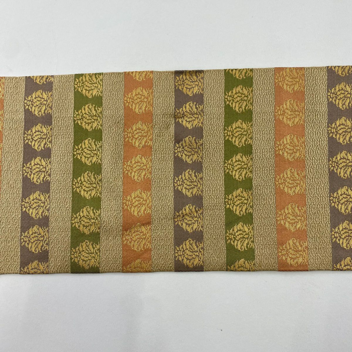 名古屋帶 秀品級 草花紋紋 金金箔 薄茶 純蠶絲