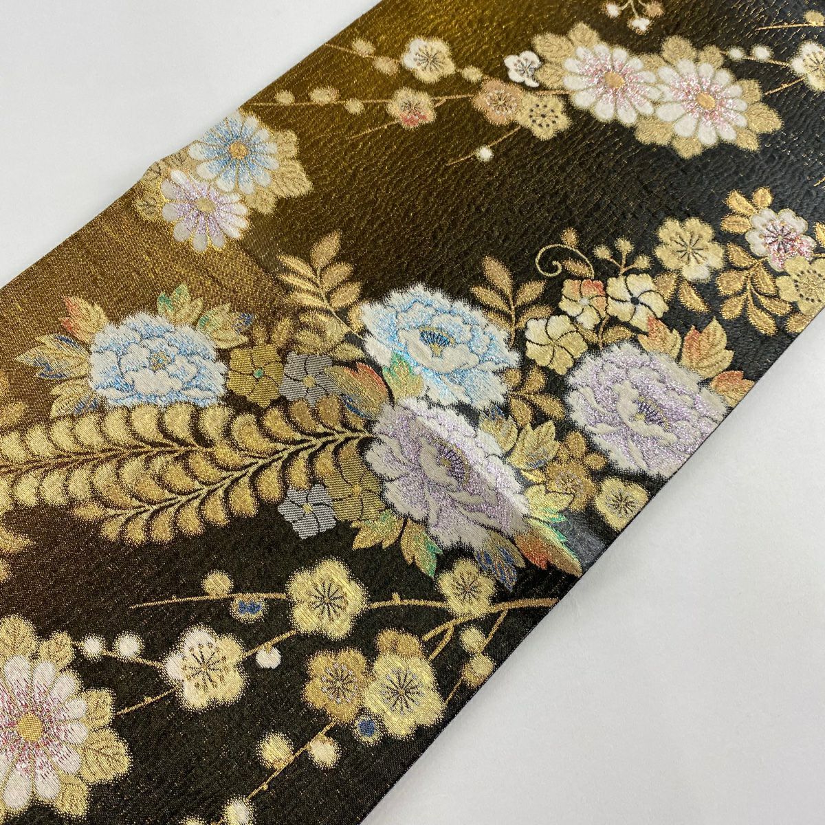 【美品】 袋帶 秀品級 梅花 牡丹 金金箔 墨 六通 純蠶絲